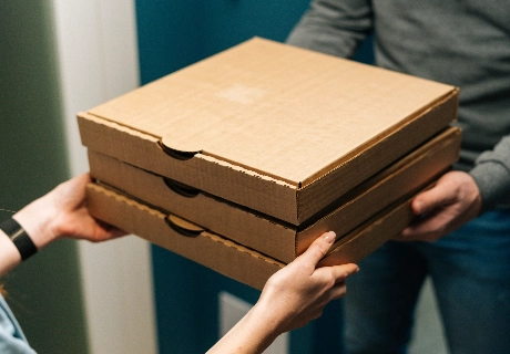お部屋からお食事を注文！!デリバリーイメージ